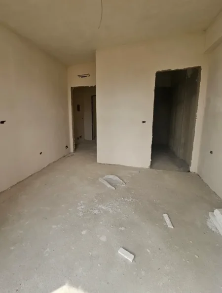 Tirane, shitet apartament 2+1 , 97 m² 104.652 € 