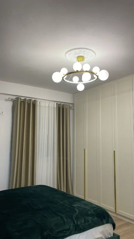 Durres, jepet me qera apartament 1+1+Ballkon Kati 3, 700 € (Sheshi Pranvera)