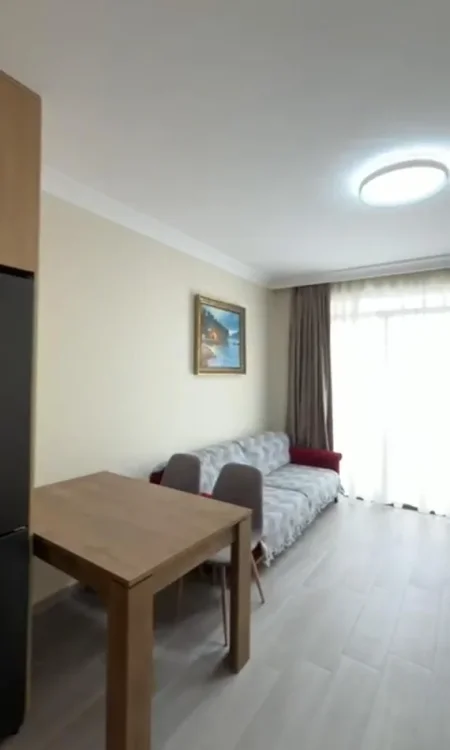 Tirane, jepet me qera apartament 1+1 Kati 5, 67 m² 450 € (5 MAJ)