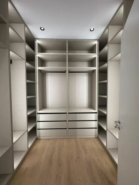 Shqiperi, jepet me qera Vile 2 Katshe , 1 m² 4.500 € (Liqeni i Thatë)