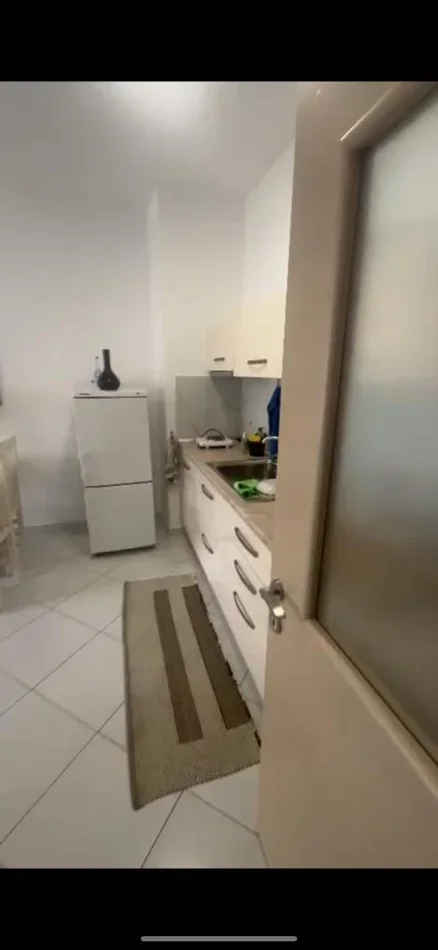 Tirane, shitet apartament 1+1+Ballkon Kati 4, 70 m² 134.000 € 