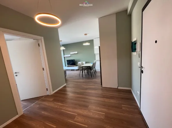 Tirane, jepet me qera apartament 1+1+Ballkon Kati 2, 75 m² 550 € (ish dogana)