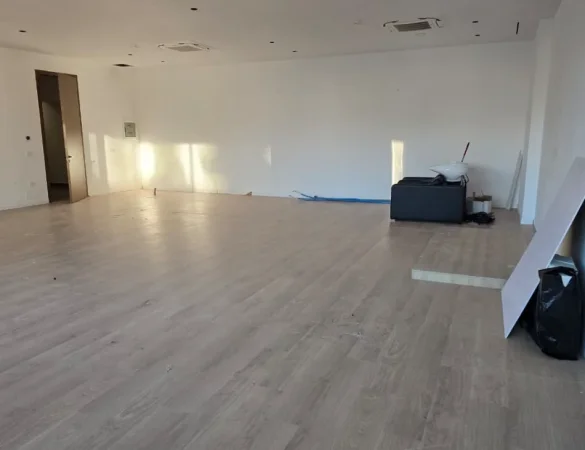 Tirane, shitet apartament duplex 2+1 Kati 3, 140 m² (kompleksi delijorgji)