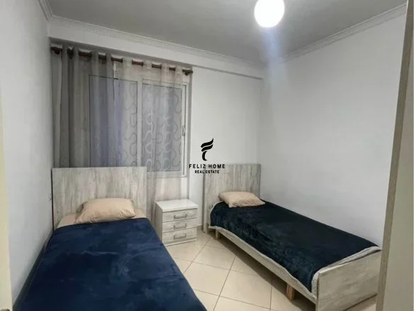 Tirane, jepet me qera apartament 2+1 Kati 1, 68 m² 550 € (KOMUNA E PARISIT)