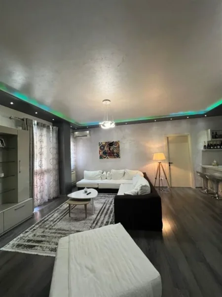 Shqiperi, shitet apartament 2+1+2  Kati 1, 119 m² 290.000 € (ISH PARKU)