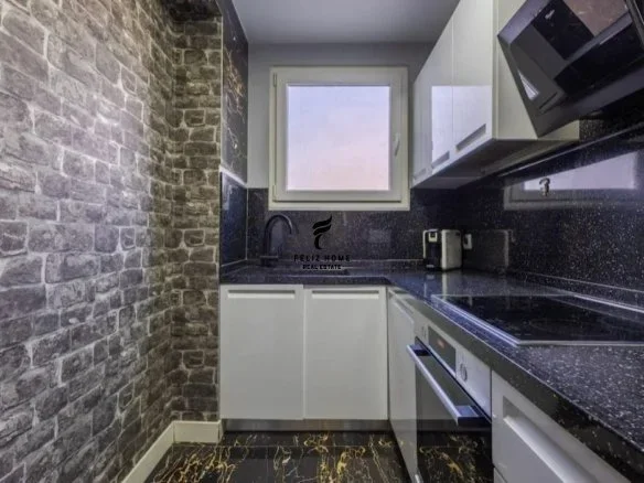 Tirane, jepet me qera apartament 2+1 Kati 3, 94 m² 950 € (SHESHI WILLSON)