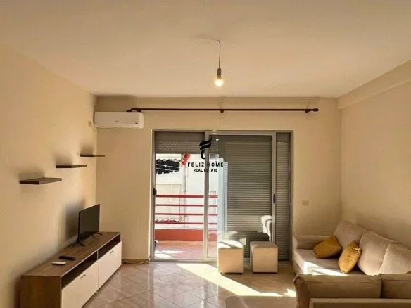 Tirane, jepet me qera apartament 1+1 Kati 3, 68 m² 450 € (KODRA E DIELLIT)