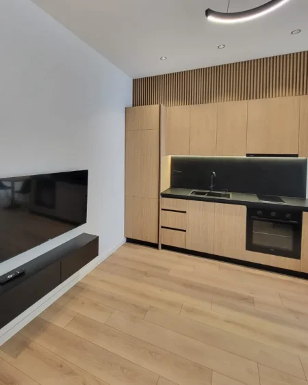 Tirane, shitet apartament 1+1 Kati 6, 65 m² (bulevardi ri)