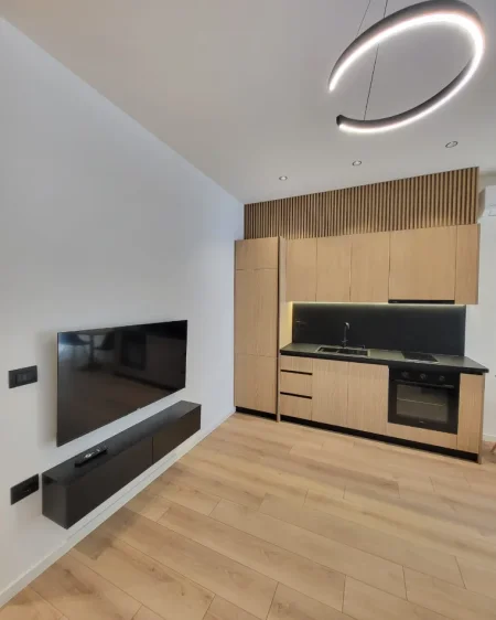 Tirane, shitet apartament 1+1+Ballkon Kati 1, 50 m² 119.900 € (Liqeni i Thatë, Tiranë)