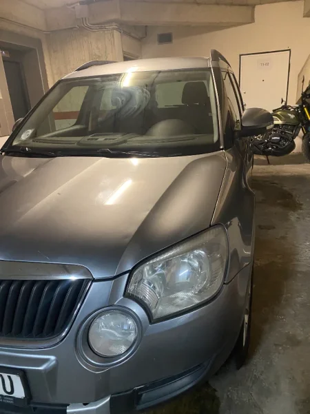 Tirane, shitet makine Skoda Benzin, gri e erret manuale Kondicioner 185.000 km 3.800 €