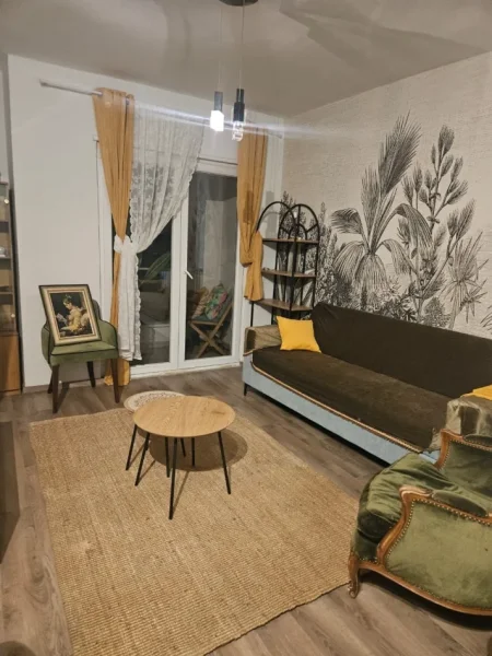 Tirane, jepet me qera apartament 2+1 Kati 4, 80 m² 750 € (Rruga E Kosovareve Liqeni Artificial)