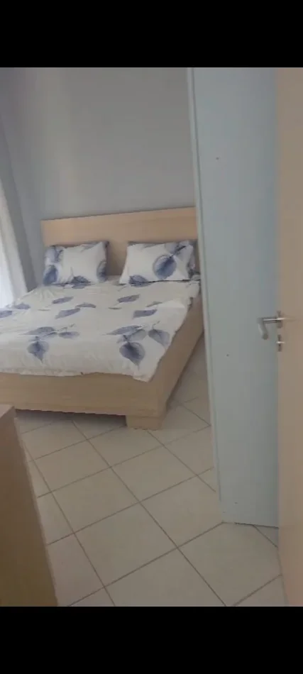 Tirane, jepet me qera apartament 2+1+Ballkon Kati 6, 600 € 