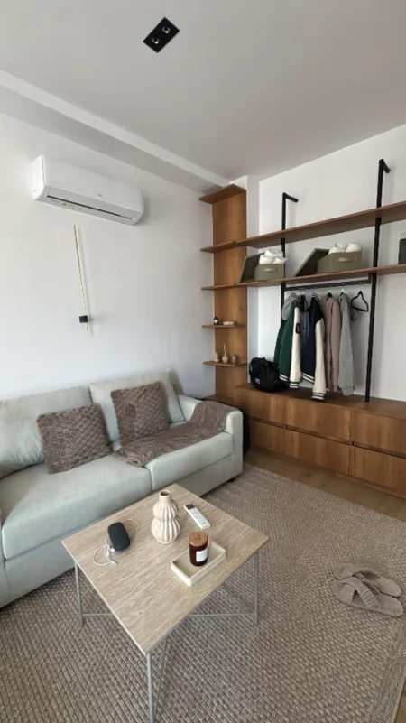 Tirane, jap me qera garsonier 1+1 Kati 8, 420 €