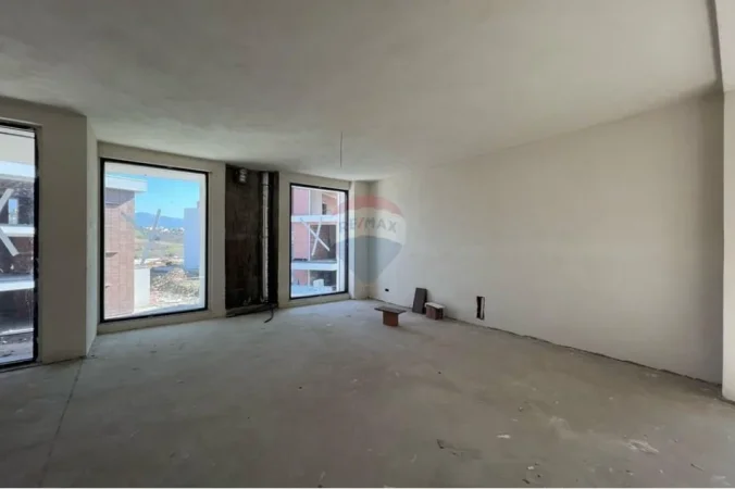 Tirane, shitet apartament , 146 m² 320.001 € 