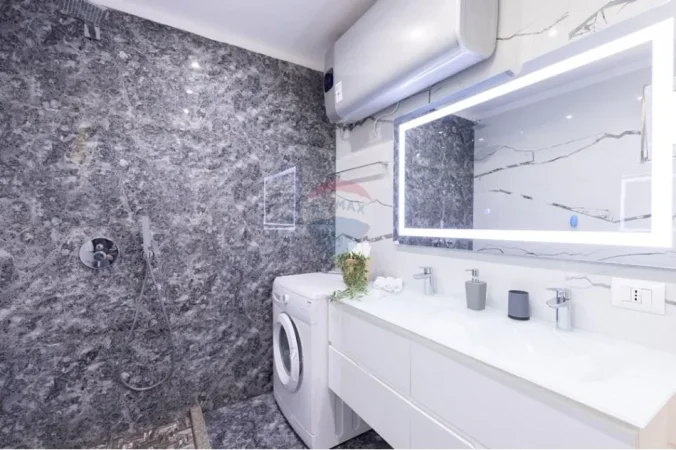 Tirane, shitet apartament , 105 m² 260.000 € 