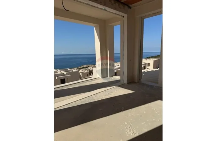 Vlore, shitet Vile , 220 m² 1.200.000 € (Palase)