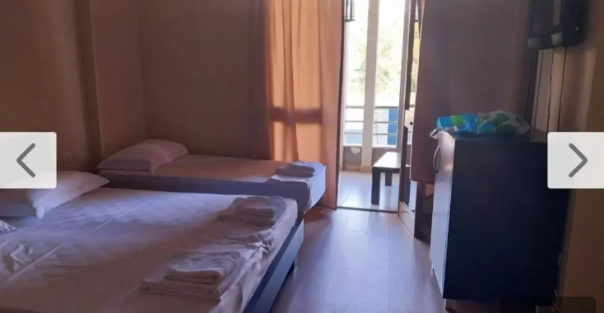 Durres, shes OKAZION. SHITEN MOBILJE PËR DHOMA HOTELI, 38 DHOMA ( SHITEN DHE PËR DISA DHOMA ) PLAZH - QERRET. 230 €