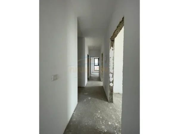 Tirane, shitet apartament 3+1+Aneks+Ballkon Kati 6, 117 m² 178.200 € (ish dogana tirana entry 1)