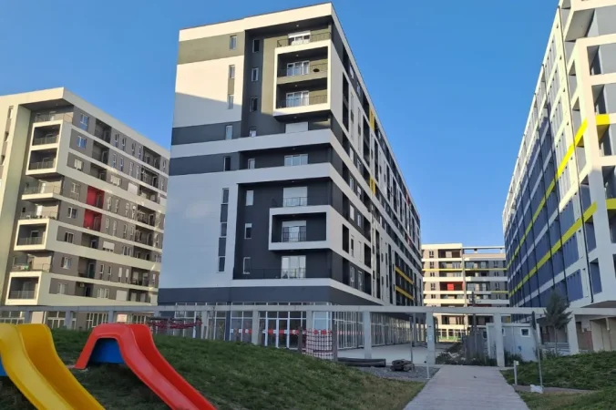 Tirane, shitet apartament 1+1+Aneks+Ballkon Kati 3, 79 m² 80.000 € (Kompleksi Univers City)