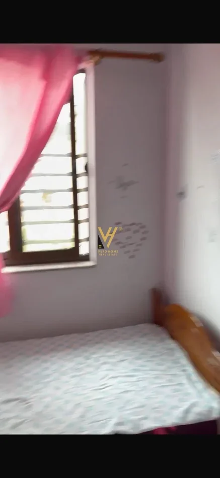 Tirane, shitet apartament 2+1+Ballkon Kati 7, 61 m² 130.000 € (RRUGA BARDHOK BIBA)