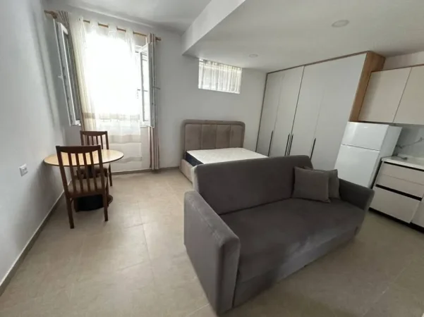 Tirane, jepet me qera garsonier 1 Katshe Kati 1, 47 m² 321 € (rruga hamdi pepo)