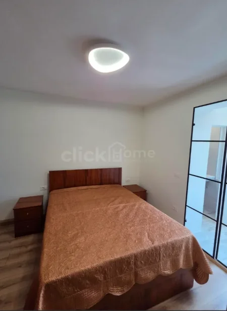 Tirane, jepet me qera apartament 1+1+Aneks+Ballkon , (Rruga e Elbasanit)