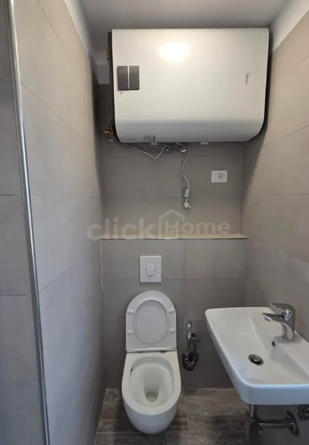Tirane, jepet me qera apartament 1+1+Aneks+Ballkon , (Rruga e Elbasanit)