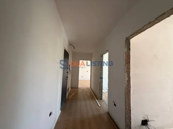 Tirane, shitet apartament 2+1 , 101 m² 135.000 € (Paskuqan)