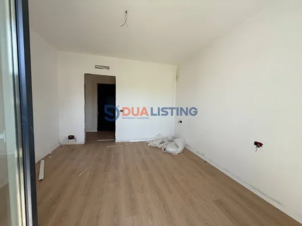 Tirane, shitet apartament 2+1 , 101 m² 135.000 € (Paskuqan)