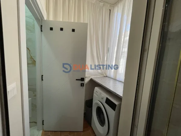Tirane, jepet me qera apartament 1+1 , 65 m² 550 € 