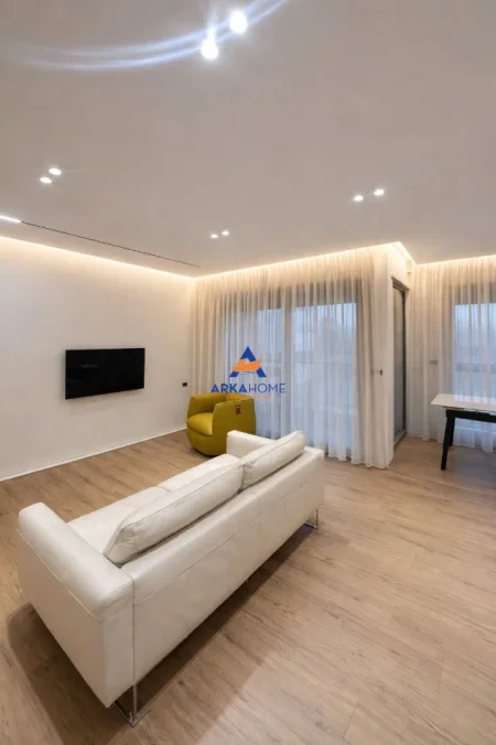 Tirane, shitet apartament 1+1+Ballkon Kati 4, 78 m² 250.000 € 