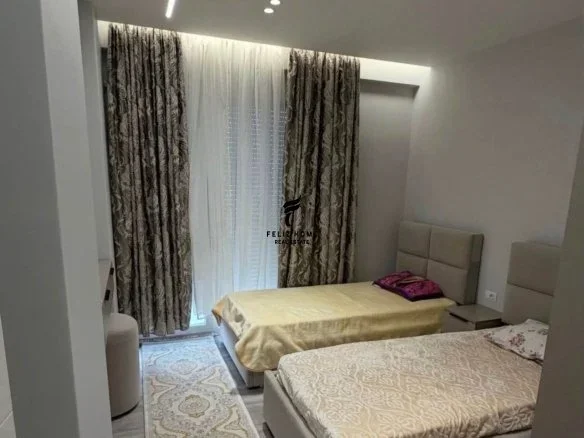 Tirane, jepet me qera apartament 2+1 Kati 4, 68 m² 750 € (XHAMLLIKU)