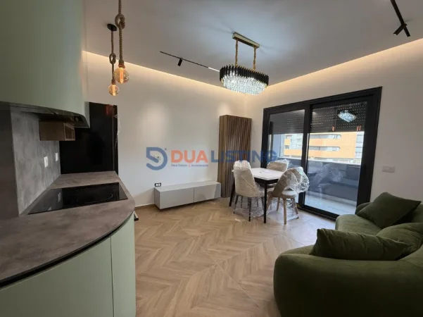 Tirane, jepet me qera apartament 1+1 , 60 m² 650 € 