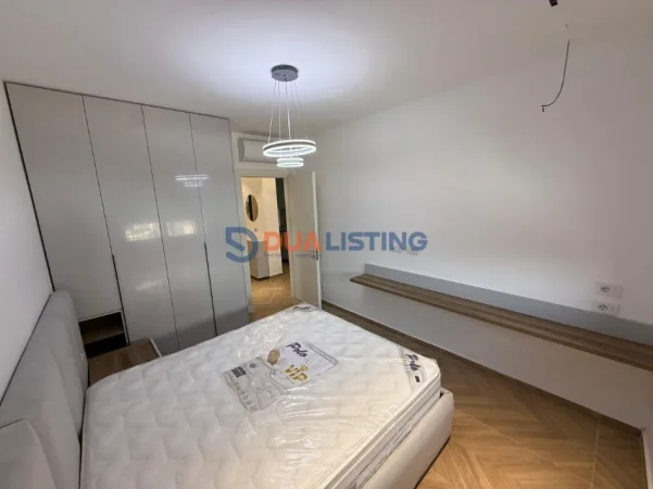 Tirane, jepet me qera apartament 1+1 , 59 m² 650 € (Astir)