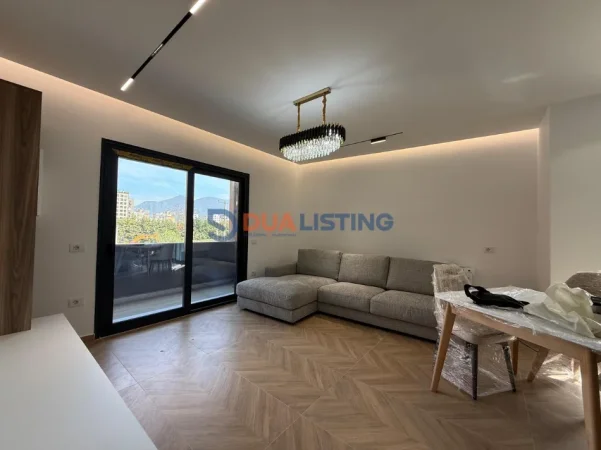 Tirane, jepet me qera apartament 1+1 , 59 m² 650 € (Astir)