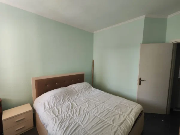 Tirane, jepet me qera apartament 1+1+Aneks+Ballkon Kati 3, 78 m² 470 € (Rruga Sokrat Miho)