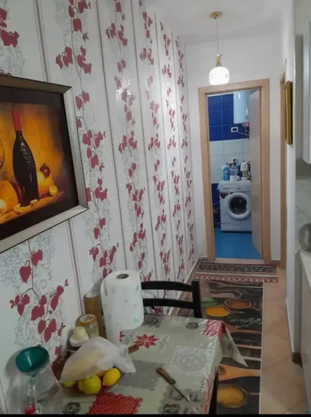 Tirane, shes apartament 1+1+Ballkon Kati 4, 58 m² 100.000 € (Astir, Rr. Sokrat Miho)