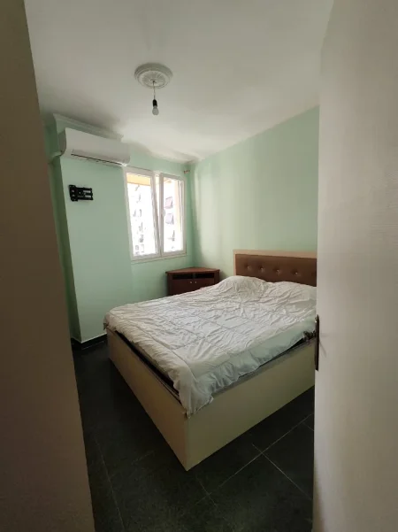 Tirane, jepet me qera apartament 1+1+Aneks+Ballkon Kati 3, 78 m² 470 € (Rruga Sokrat Miho)