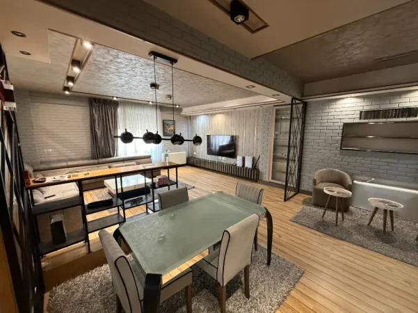 Tirane, shitet apartament 2+1 , 190 m² 665.000 € 