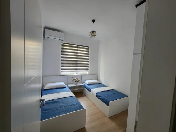 Tirane, jepet me qera apartament 2+1 , 100 m² 650 € (21 dhjetori)