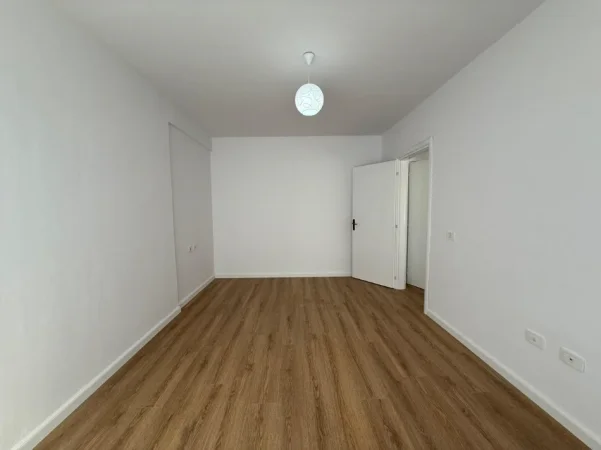Tirane, shitet apartament 1+1 , 73 m² 165.000 € (Rruga Ndre Mjeda)