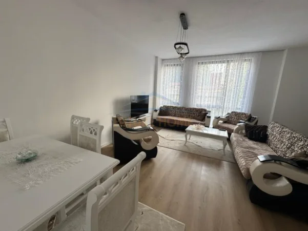 Tirane, jepet me qera apartament 2+1+Ballkon Kati 1, 106 m² 700 € (Platinum Residence)