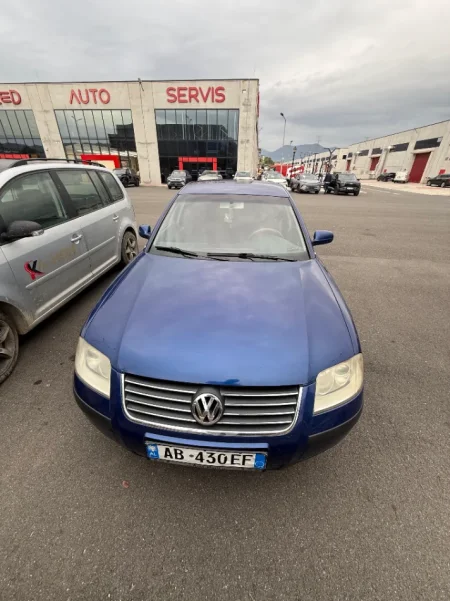 Tirane, shes makine Volkswagen Passat 1.6 Benzinë + Gaz, 2001 – Super Gjendje | 2800€ Benzin+Gaz, blu manuale Kondicioner 250.000 km 2.800 €