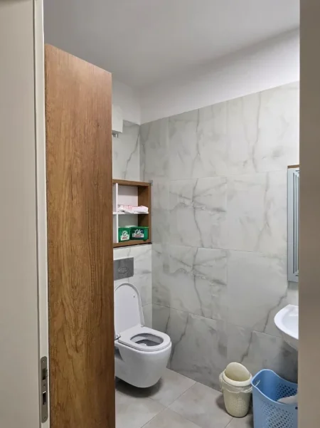 Tirane, shitet apartament 2+1 Kati 3, 95 m² 250.000 € (Ali Demi)