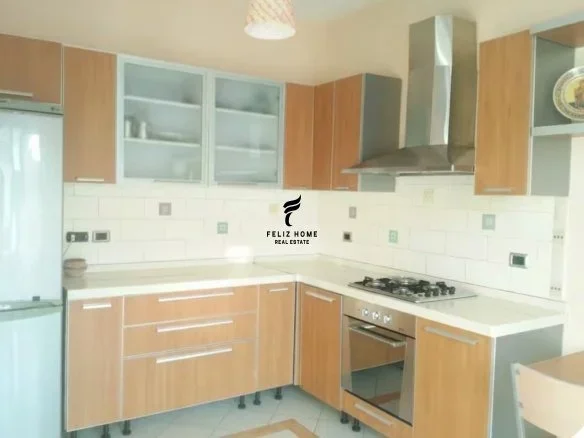 Tirane, jepet me qera apartament 2+1 Kati 2, 68 m² 450 € (TREGU ELEKTRIK)