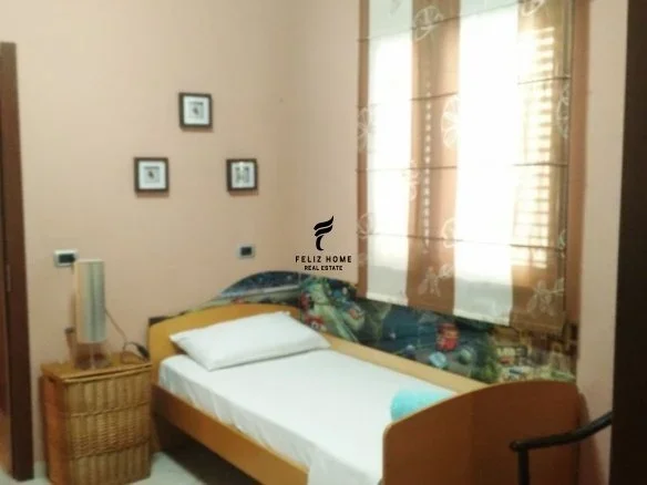 Tirane, jepet me qera apartament 2+1 Kati 2, 68 m² 450 € (TREGU ELEKTRIK)
