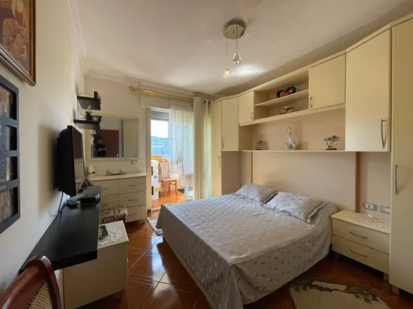 Tirane, shitet apartament 2+1 Kati 7, 75 m² 230.000 € (Komuna e Parisit)