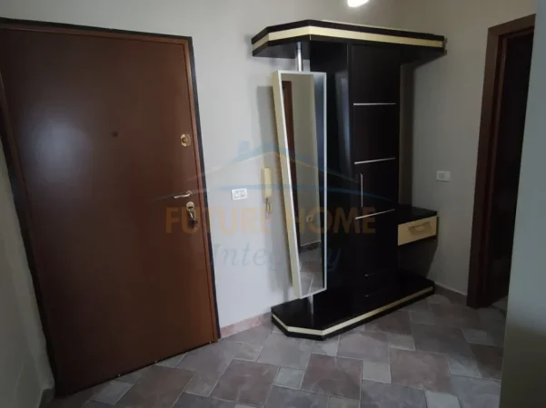 Tirane, jepet me qera apartament 1+1 Kati 10, 70 m² 630 € (Shkolla e baletit)