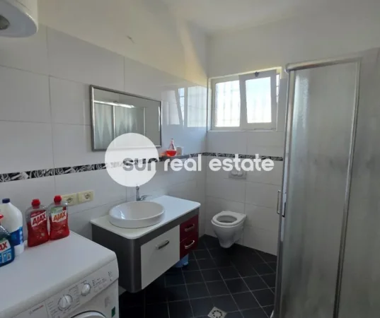 Shkoder, shitet Vile 2 Katshe Kati 1, 1.000 m² 250.000 € (DOBRAC)