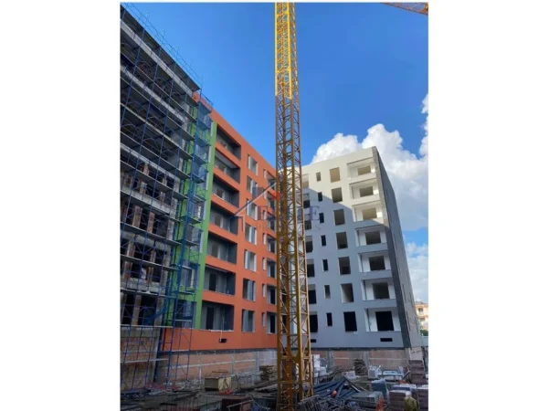 Tirane, shitet apartament 2+1+Ballkon Kati 4, 106 m² 122.164 € (Ringside Paskuqan)
